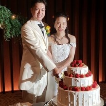 グランドホテル浜松の画像｜ケーキ入刀シーン
