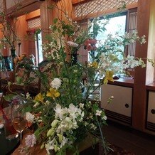 THE KIKUSUIRO NARA PARK （菊水楼）の画像｜装花