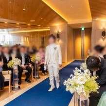 ストリングスホテル東京インターコンチネンタルの画像｜バージンロード