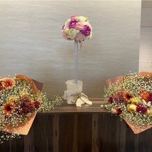 ホテルロイヤルクラシック大阪の画像｜ブーケと両親への花束