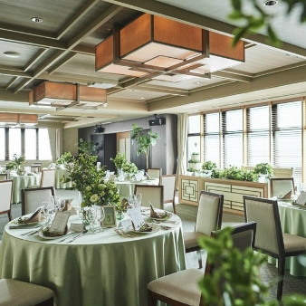 FORTUNE IN THE TERRACE(フォーチュン イン ザ テラス):【月曜限定】ゆったり館内クルーズ×厳選ハーフコース試食フェア