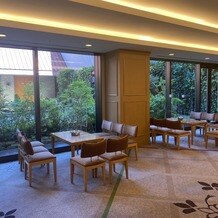 HOTEL HANSHIN OSAKA（ホテル阪神大阪）の写真｜待合室