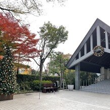 八芳園の画像｜昼間の写真です。