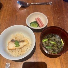 八芳園の画像