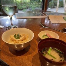 八芳園の画像