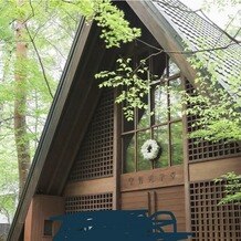 星野リゾート　軽井沢ホテルブレストンコートの画像｜緑あふれる教会