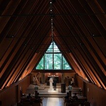 星野リゾート　軽井沢ホテルブレストンコートの画像｜高原教会