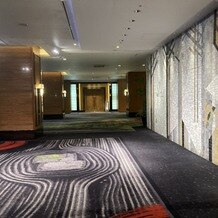 ホテルニューオータニの写真｜入り口から入ってすぐの玄関の景色です