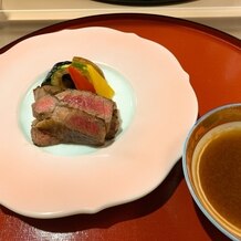 湯本富士屋ホテルの画像｜メインの牛肉和風ステーキ　お肉が柔らかくて温かく、美味しかったです。
全てのお料理をお箸で頂けます