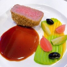 リーガロイヤルホテル東京の画像｜試食会、メインの肉料理。