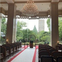 リーガロイヤルホテル東京の画像｜ロビーウェディングはラウンジを改造