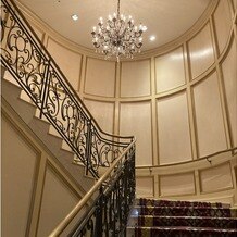 リーガロイヤルホテル東京の写真｜大階段で写真もOK