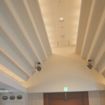 ザ コンチネンタル横浜の画像｜挙式会場天井部分です