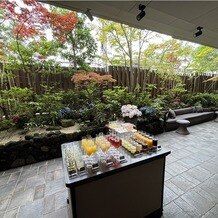横浜迎賓館の写真｜ウェルカムドリンクはテラスで出してくださっていました！紫陽花が素敵♪