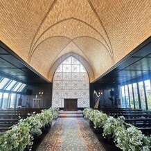 横浜迎賓館の写真｜一部天井がレンガ