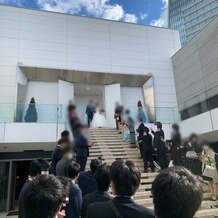 アルカンシエル luxe mariage 名古屋の画像｜チャペルからの大階段