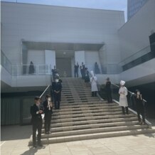 アルカンシエル luxe mariage 名古屋の写真｜大階段セレモニー(外)