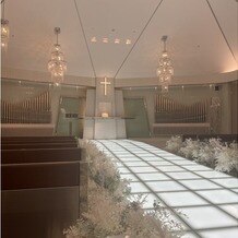 アルカンシエル luxe mariage 名古屋の写真｜光のチャペル