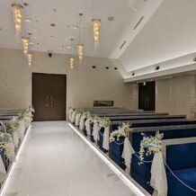 アルカンシエル横浜 luxe mariageの画像｜式場サイト等で見るより落ち着いた色味でした！