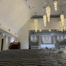 アルカンシエル横浜 luxe mariageの画像｜うっとりしてしまうチャペル