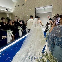 アルカンシエル横浜 luxe mariageの画像｜トレーンとベールを綺麗に広げてほしかったです。