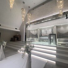アルカンシエル横浜 luxe mariageの画像｜チャペル