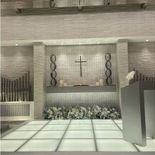 アルカンシエル横浜 luxe mariageの画像｜チャペル