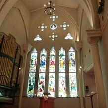 OSAKA St.BATH CHURCH（大阪セントバース教会）の画像｜ステンドグラス