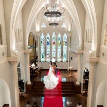 OSAKA St.BATH CHURCH（大阪セントバース教会）の画像｜ロイヤルウェディングのような聖堂