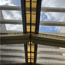 ＫＫＲホテル東京の画像｜ガーデンチャペル天井