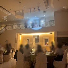 ベルクラシック旭川の画像|お色直し後は上から登場!