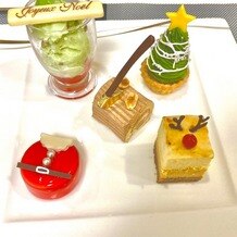 新横浜グレイスホテル／ロゼアン シャルムの画像｜試食のデザート
クリスマスバージョン