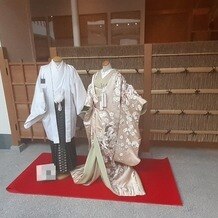 ホテルモントレエーデルホフ札幌の画像｜神前式会場の和装展示