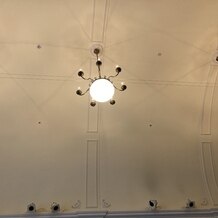 ホテルモントレ ラ・スール大阪の画像|挙式会場天井