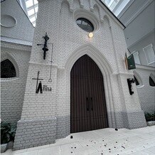 ホテルモントレ ラ・スール大阪の画像｜建物内にあるチャペルが不思議な感じ！