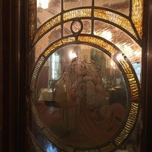 ホテルモントレ仙台の画像｜ミュシャのステンドグラス
