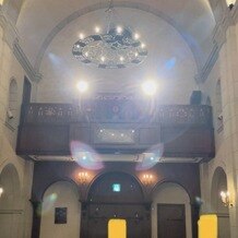 ホテルモントレ仙台の画像｜祭壇前を照らす照明