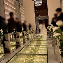 ビアンカーラ　ヒルサイドテラス（ＢＩＡＮＣＡＲＡ　ＨＩＬＬＳＩＤＥ　ＴＥＲＲＡＣＥ）の写真｜ガラスのバージンロード