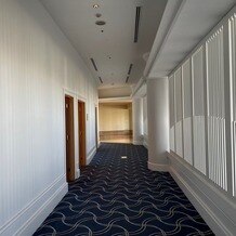 ヨコハマ グランド インターコンチネンタル ホテルの画像｜写真室へ向かう廊下