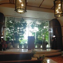 ヨコハマ グランド インターコンチネンタル ホテルの写真｜楽器生演奏有です。