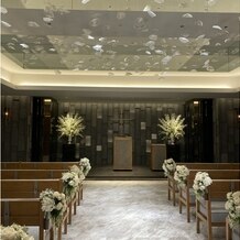 スイスホテル南海大阪の画像｜チャペルジュール