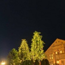 ピアザ デッレ グラツィエの写真｜夜のピアザデッレグラツィエ