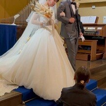 ピアザ デッレ グラツィエの写真｜青いバージンロード最高でした！