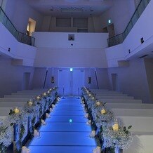 長岡ベルナール・アンジュフォンティーヌ迎賓館・料亭いまつの写真｜カーテンの開閉、照明で雰囲気がガラッと変わる