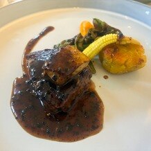 ジャルダン・ドゥ・ボヌールの写真｜試食で食べたメイン料理です。
フォアグラがのっててお腹も柔らかく美味しかったです。