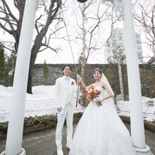 GLLARE　MARUYAMA（グラーレ　マルヤマ）の写真｜まだ雪が残っていたのですが、外で鐘を鳴らしました！