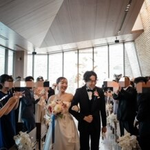 オリエンタルホテル 神戸・旧居留地の画像｜挙式退場シーン