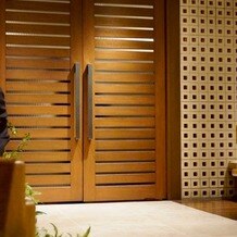 WITH THE STYLE FUKUOKA （ウィズザスタイルフクオカ）の写真｜挙式入り口