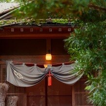 五十嵐邸ガーデン（ＴＨＥ　ＧＡＲＤＥＮ　ＨＯＵＳＥ　ＩＫＡＲＡＳＨＩ）の写真｜神前式の会場です。