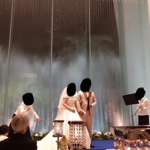 アリラガーデンリゾートの写真｜チャペルの噴水演出